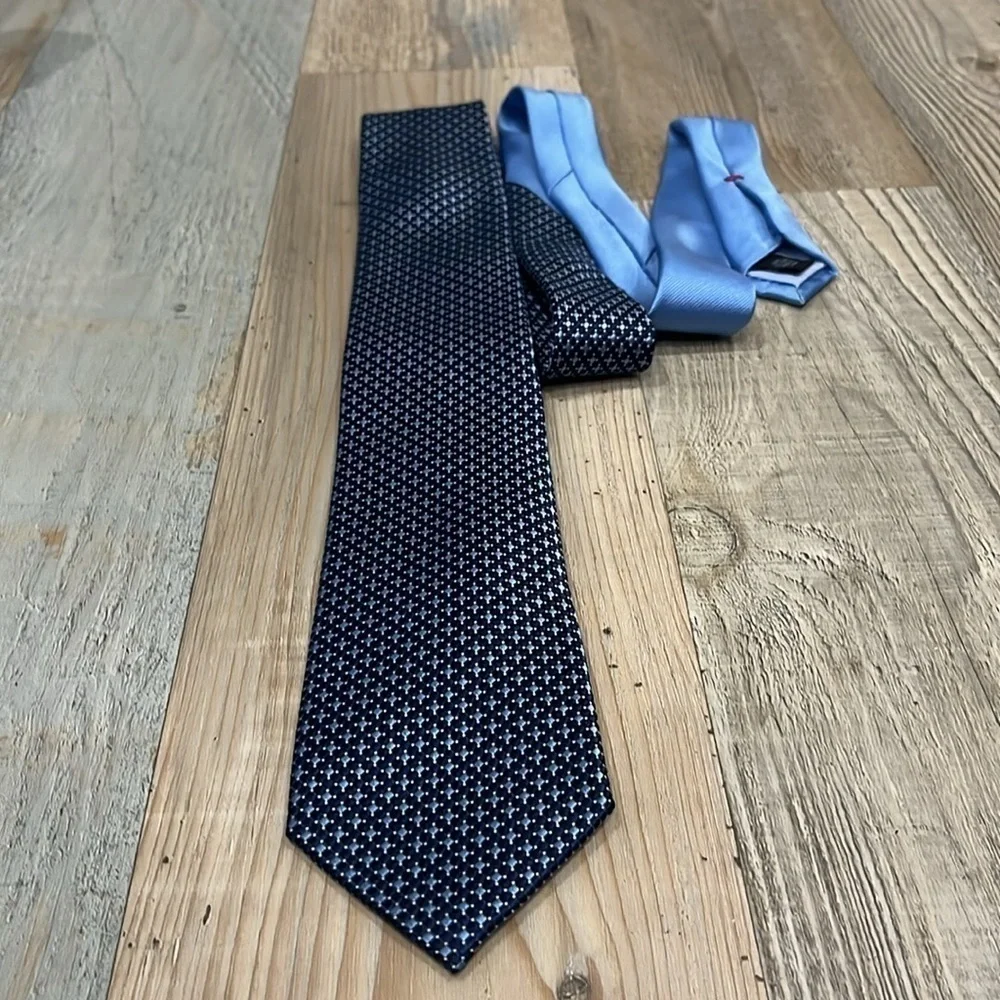 Tommy Hilfiger Blue Patterned Men’s Formal Tie Silk W3” L59”